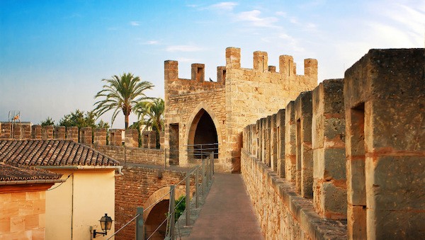 Un vistazo a <mc-brand-text>Alcudia</mc-brand-text>