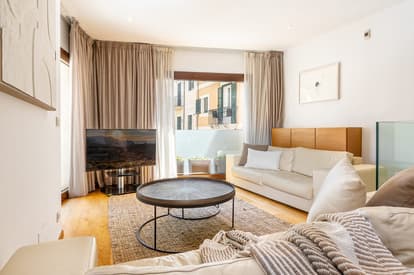 Paramount Townhouse  in Palma