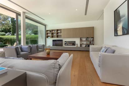 Villa Oblong in Son Vida