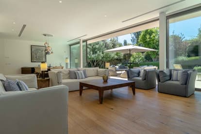 Villa Oblong in Son Vida