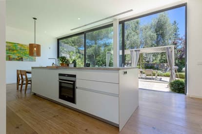 Villa Oblong in Son Vida