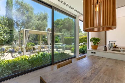 Villa Oblong in Son Vida