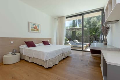 Villa Oblong in Son Vida