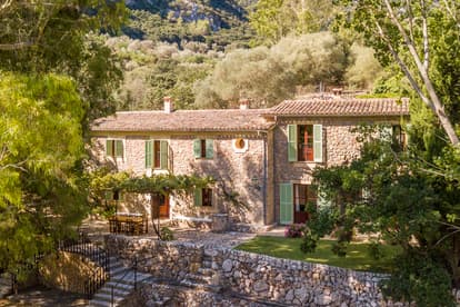 Grapevine Villa in Valldemossa