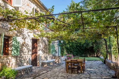 Grapevine Villa in Valldemossa