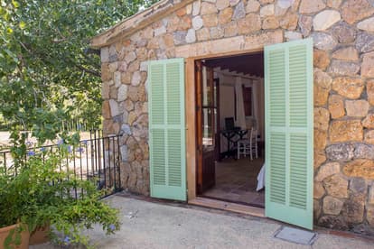 Grapevine Villa in Valldemossa