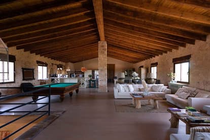 The Queen Bee Villa in Llucmajor