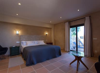 The Queen Bee Villa in Llucmajor