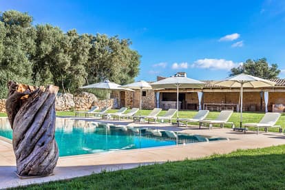 The Queen Bee Villa in Llucmajor