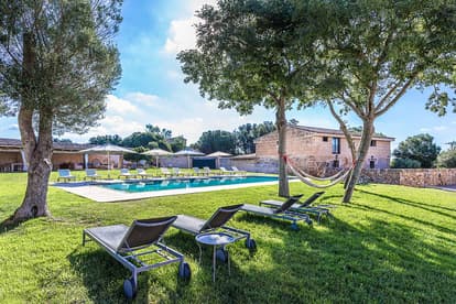 The Queen Bee Villa in Llucmajor