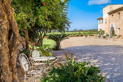 The Queen Bee Villa in Llucmajor