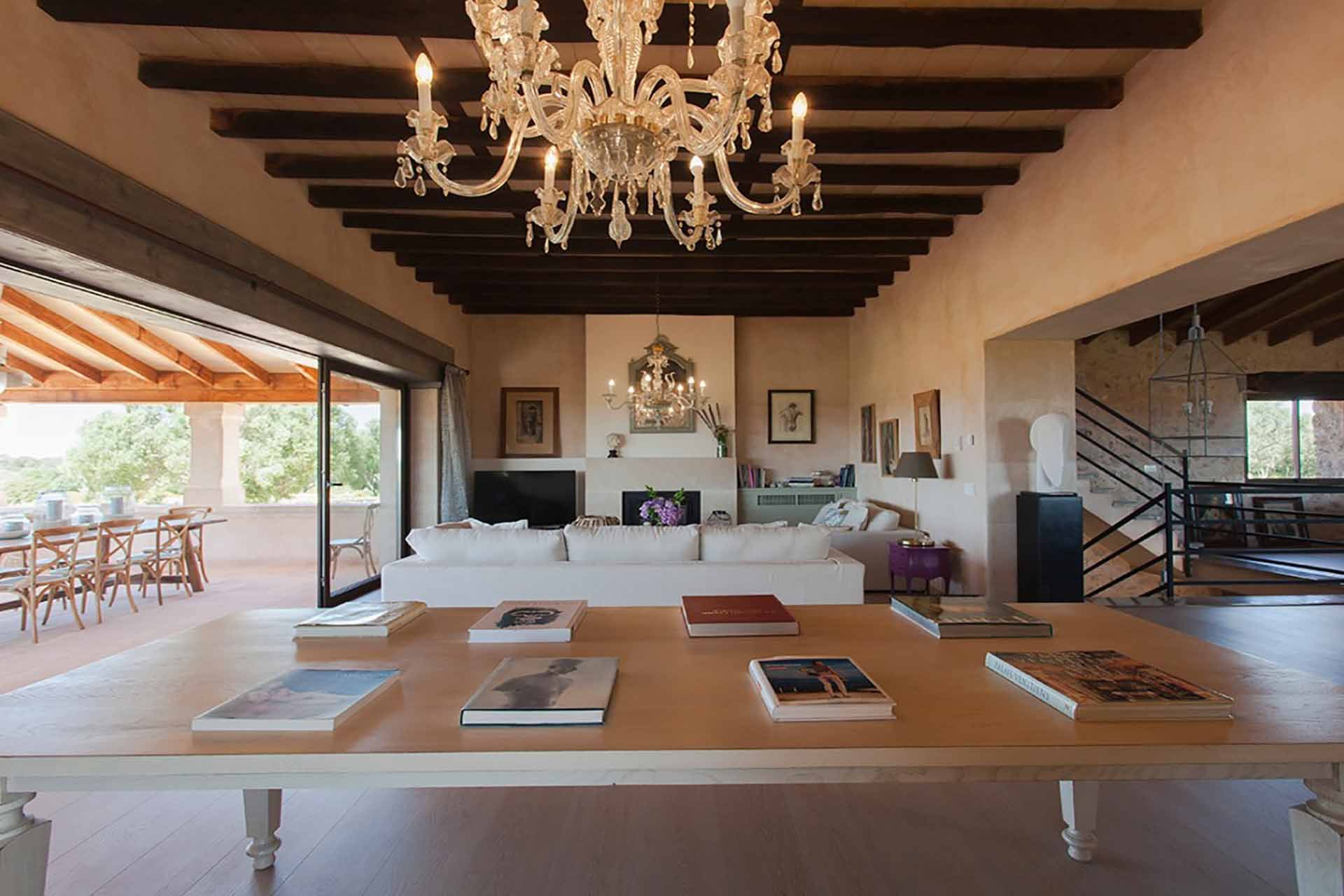 The Queen Bee Villa in Llucmajor, Holiday Villa by Mallorca Collection