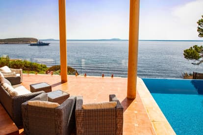Seadream Villa in Cala Vinyes