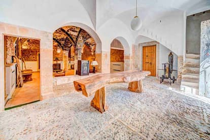 The Relic Villa (10 bis 20 Zimmer) in Portocolom