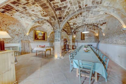 The Relic Villa (10 bis 20 Zimmer) in Portocolom