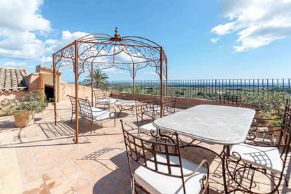 The Relic Villa (10 bis 20 Zimmer) in Portocolom