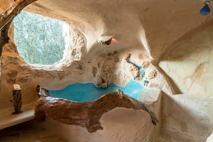 The Root House in Sant Joan