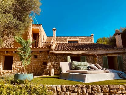 The Root House en Sant Joan