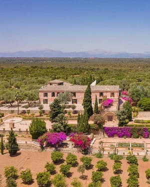 The Majestic Villa