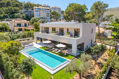 Villa Joelle  in Pollensa