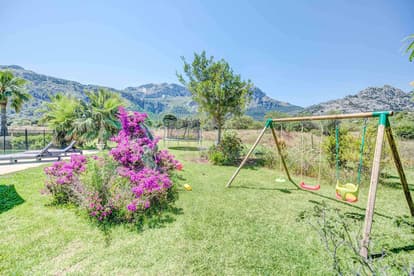 Villa Amidst the Mountains in Pollensa