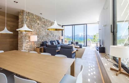 The Seafront Turquoise Villa en Alcudia
