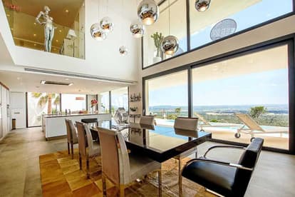 The Glee Villa in Puntiro