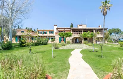 The Splendid Villa